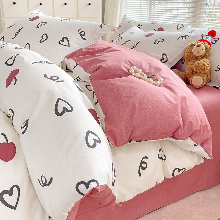 91家纺网 家纺一手货源 找家纺 大柏树 2025新款全棉13376印花四件套系列（可定制）-床单四件套 比心-红