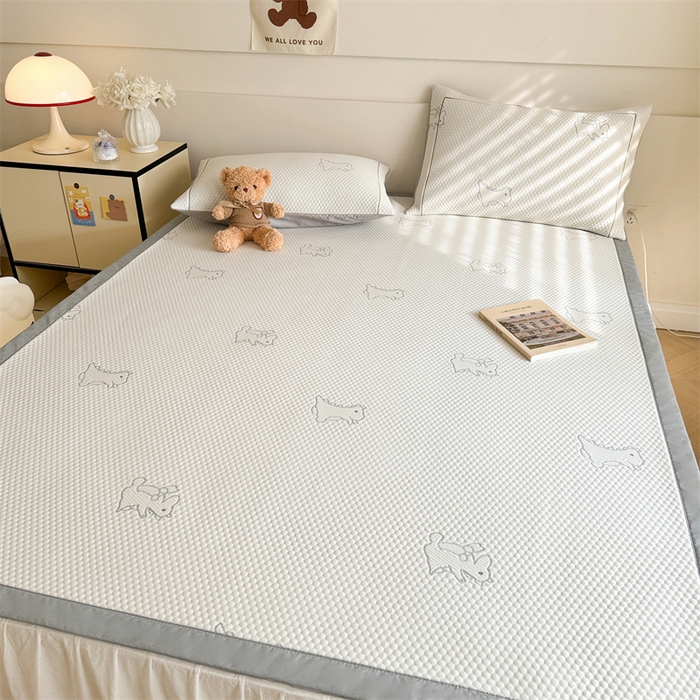 91家纺网 家纺一手货源 找家纺 慕尚家纺 2025新款卡通凉豆豆凉感冰丝席凉席 床席款-小怪兽