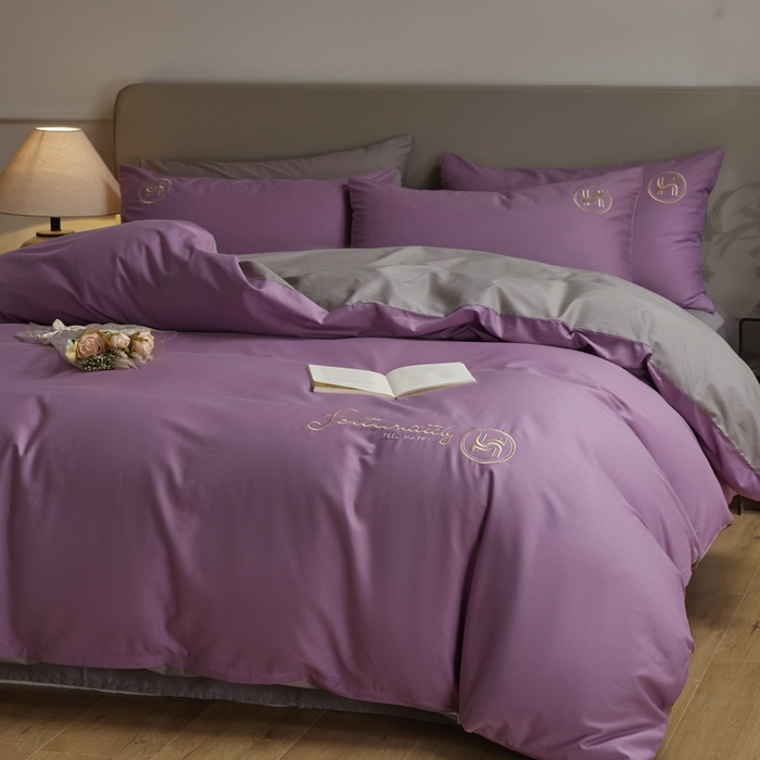 91家纺网 家纺一手货源 找家纺 梵克保罗 2024新款全棉轻奢纯色双拼刺绣四件套 迷情紫