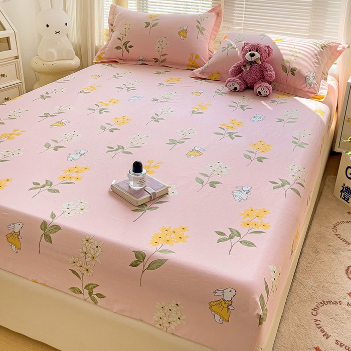 91家纺网 家纺一手货源 找家纺 大柏树 2025新款全棉13376印花四件套系列（可定制）-单床笠 小花兔-粉