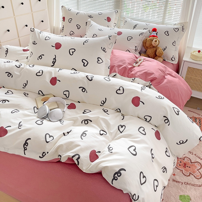 91家纺网 家纺一手货源 找家纺 大柏树 2025新款全棉13376印花四件套系列（可定制）-床单四件套 比心-红