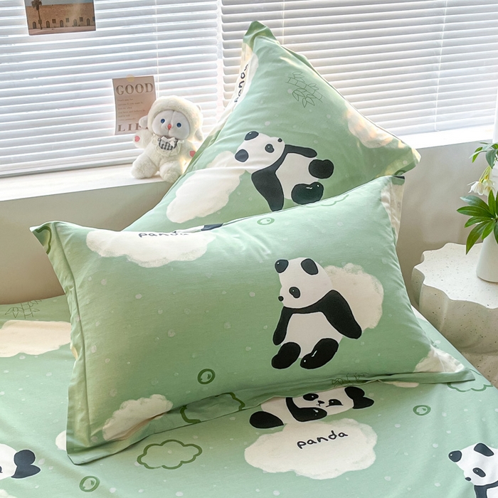 91家纺网 家纺一手货源 找家纺 涵宸家纺 2024新款全棉小清新印花单品套件--单枕套 枕套-云影熊