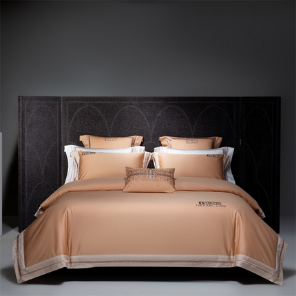 91家纺网 家纺一手货源 找家纺 （总）高大尚婚庆馆  2025春夏新品长绒棉高端绣花四件套-卡洛拉