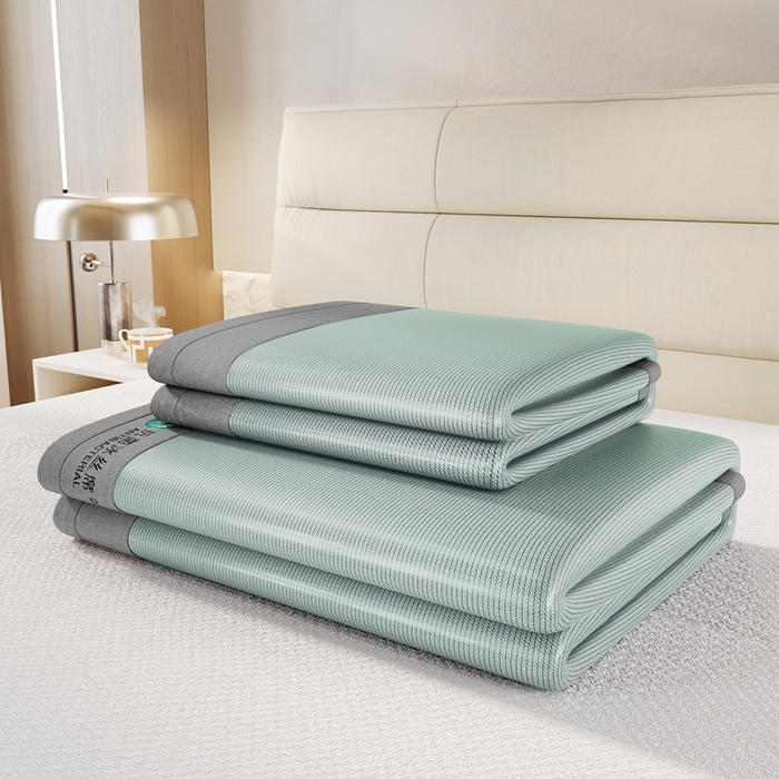 91家纺网 家纺一手货源 找家纺 爱宝被业 2025新款冰丝凉席刺绣款 绿