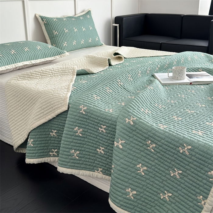 91家纺网 家纺一手货源 找家纺 美优兰 2025春双面天丝高温砂洗床盖 机器狗