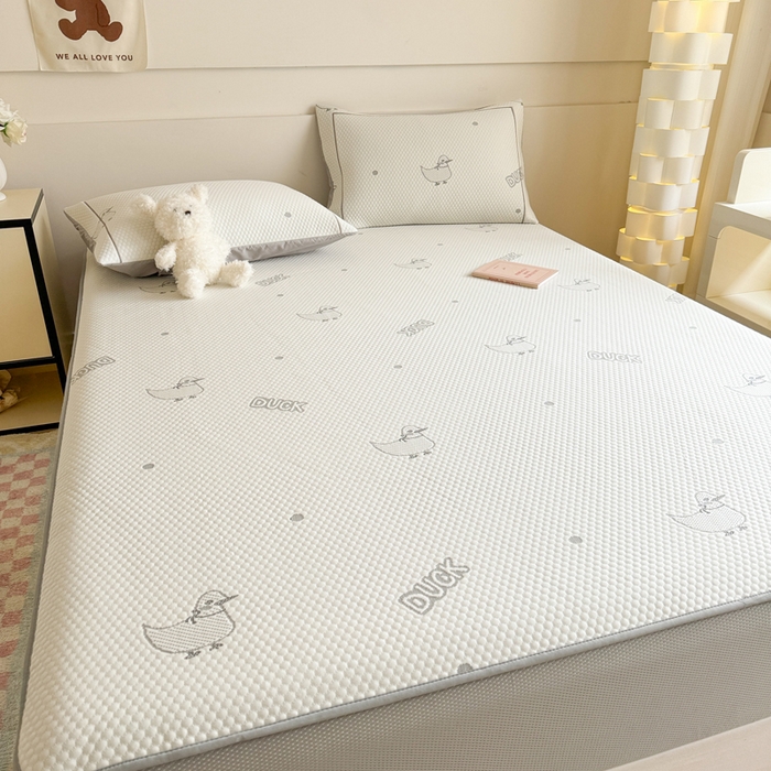 91家纺网 家纺一手货源 找家纺 慕尚家纺 2025新款卡通凉豆豆凉感冰丝席凉席 床笠款-小鸭