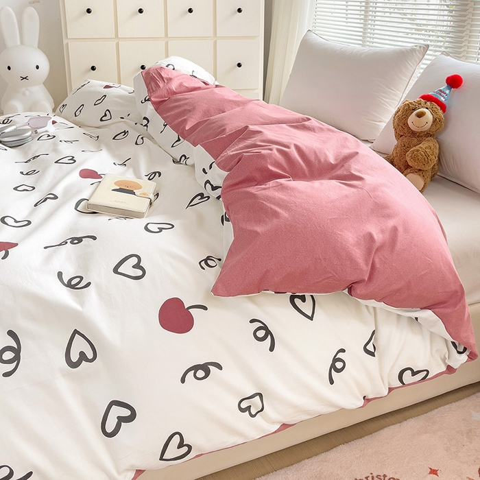 91家纺网 家纺一手货源 找家纺 大柏树 2025新款全棉13376印花四件套系列（可定制）-单被套 比心-红