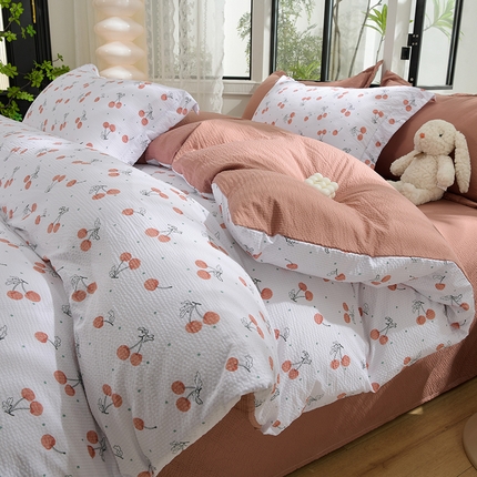 圣楚家纺 2024新款清新泡泡纱提花四件套 樱樱细语