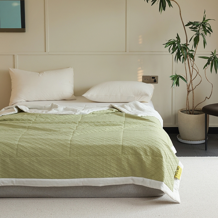 91家纺网 家纺一手货源 找家纺 觉物 2024新款肌理凉感水洗抗菌夏被 绿野仙踪