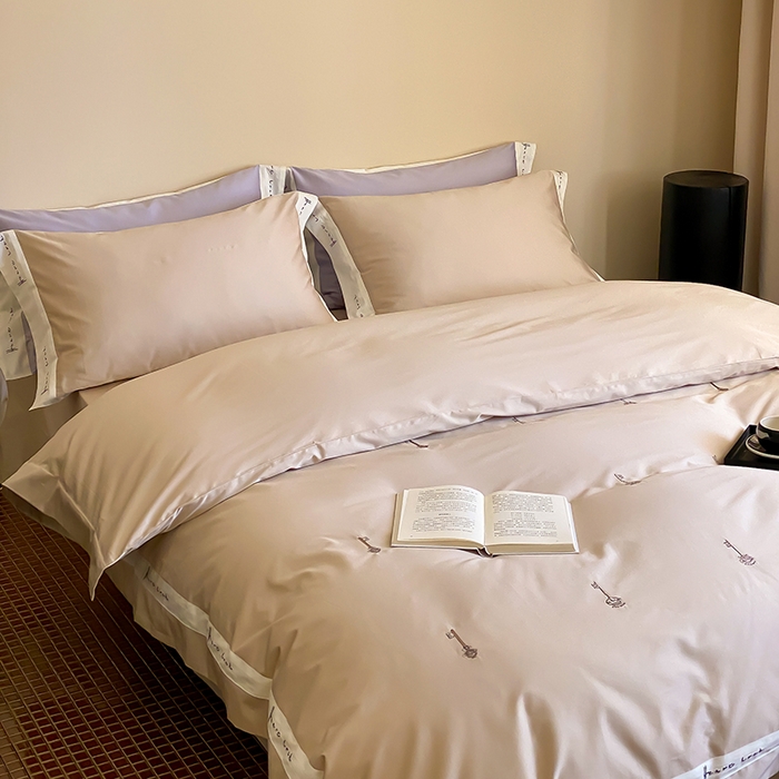 91家纺网 家纺一手货源 找家纺 赫帛 2024新款50s缎纹数码印花长绒棉四件套--钥匙系列 钥匙-浅咖色