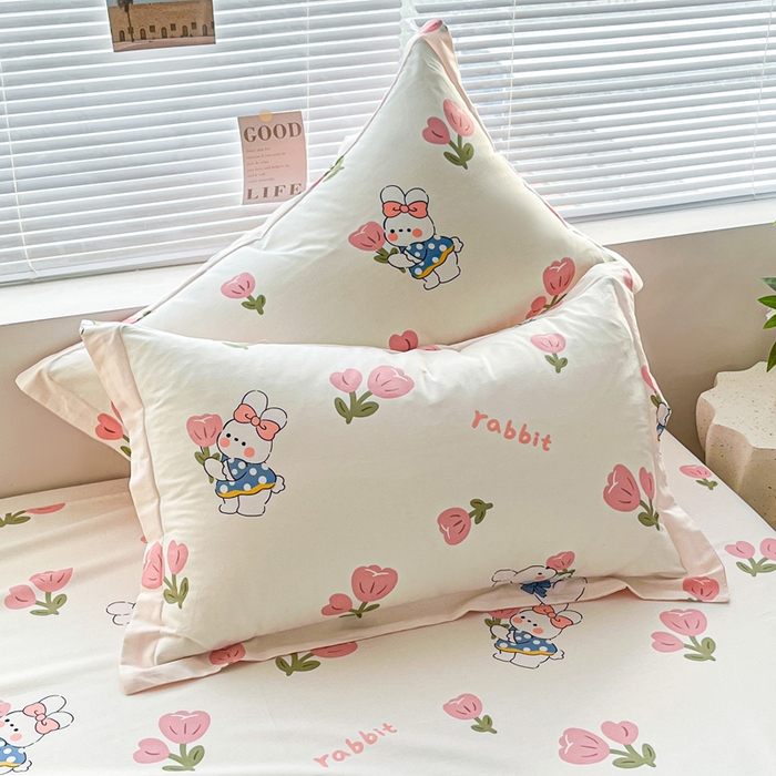 91家纺网 家纺一手货源 找家纺 涵宸家纺 2024新款全棉小清新印花单品套件--单枕套 枕套-花丛兔