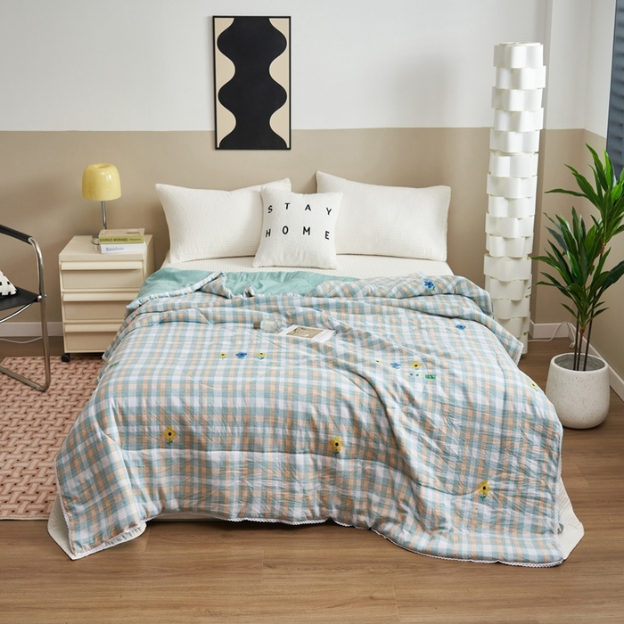 91家纺网 家纺一手货源 找家纺 畅销被业 2025新款水洗棉印花夏被夏凉被空调被 小绿格