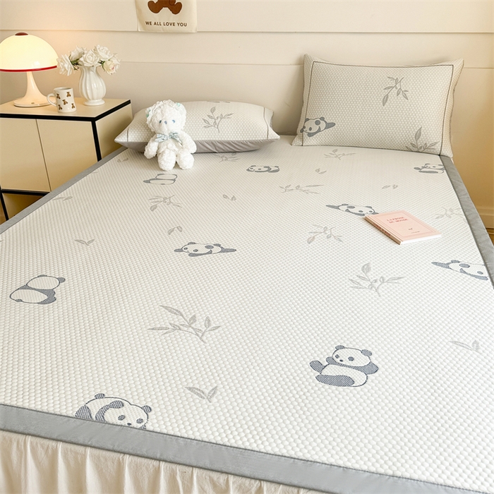 91家纺网 家纺一手货源 找家纺 慕尚家纺 2025新款卡通凉豆豆凉感冰丝席凉席 床席款-小熊猫