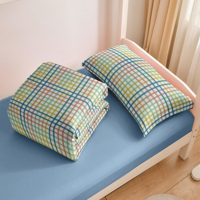 91家纺网 家纺一手货源 找家纺 啊雅家居 床上用品水洗棉印花五件套七件套 日系小格绿