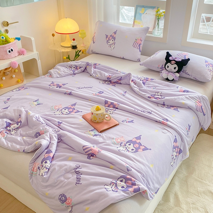 91家纺网 家纺一手货源 找家纺 DS-2025新款儿童卡通三丽鸥正版授权A类针织棉夏被系列 糖果库洛米