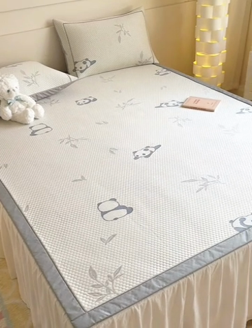 91家纺网 家纺一手货源 找家纺 慕尚家纺 2025新款卡通凉豆豆凉感冰丝席凉席 床席款-小熊猫