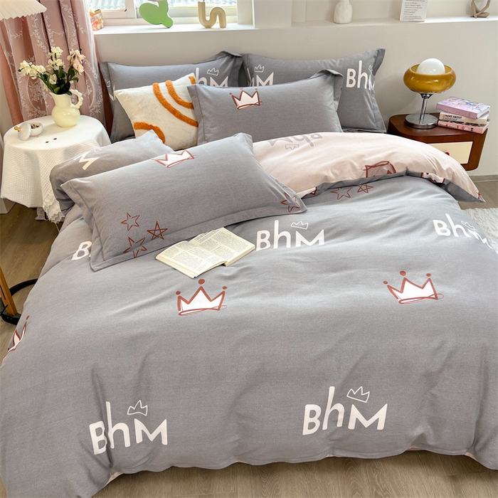 91家纺网 家纺一手货源 找家纺 简约 2025新款全棉四件套活性生态磨毛四件套 小皇冠-米灰