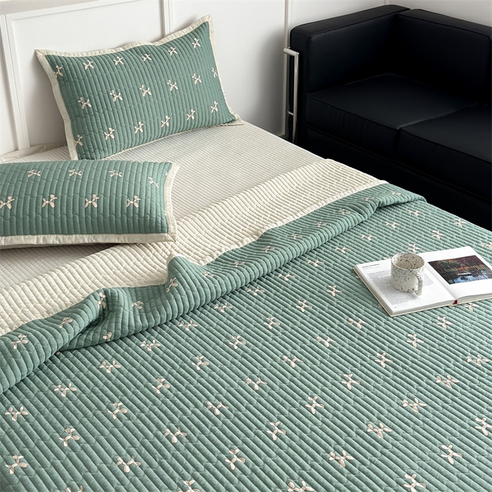 91家纺网 家纺一手货源 找家纺 美优兰 2025春双面天丝高温砂洗床盖 机器狗