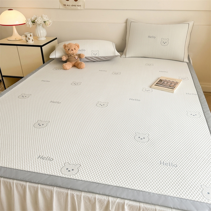 91家纺网 家纺一手货源 找家纺 慕尚家纺 2025新款卡通凉豆豆凉感冰丝席凉席 床席款-小熊