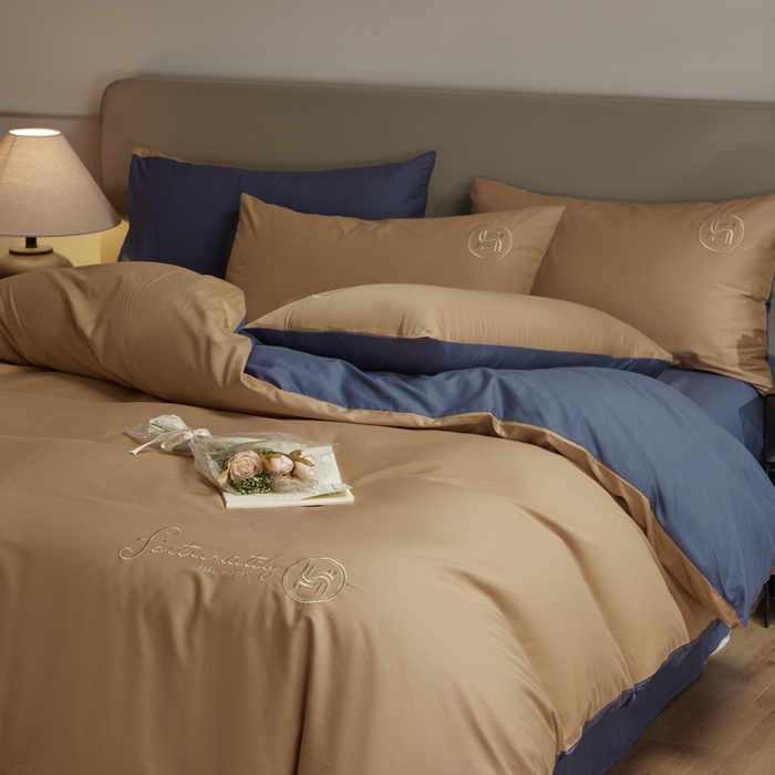 91家纺网 家纺一手货源 找家纺 梵克保罗 2024新款全棉轻奢纯色双拼刺绣四件套 深咖兰