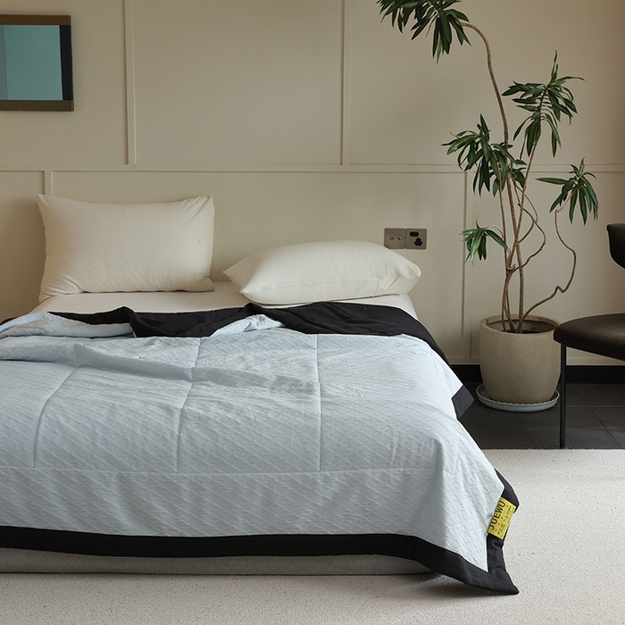 91家纺网 家纺一手货源 找家纺 觉物 2024新款肌理凉感水洗抗菌夏被 星辰大海