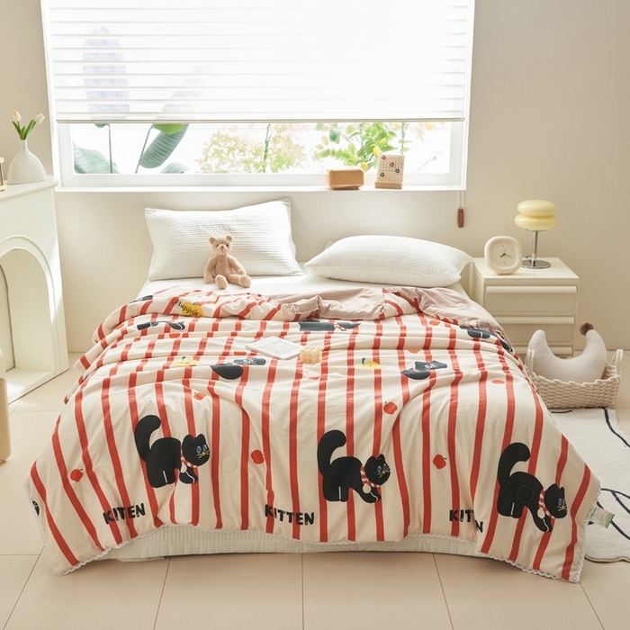 91家纺网 家纺一手货源 找家纺 畅销被业 2025新款水洗棉印花夏被夏凉被空调被 煤球小猫