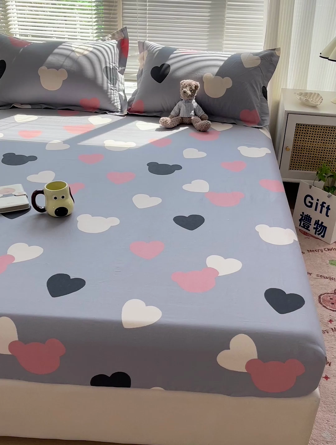 91家纺网 家纺一手货源 找家纺 大柏树 2025新款全棉13376印花四件套系列（可定制）-单床笠 小爱恋