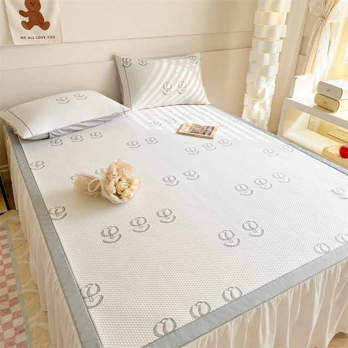 91家纺网 家纺一手货源 找家纺 慕尚家纺 2025新款卡通凉豆豆凉感冰丝席凉席 床席款-芬芳