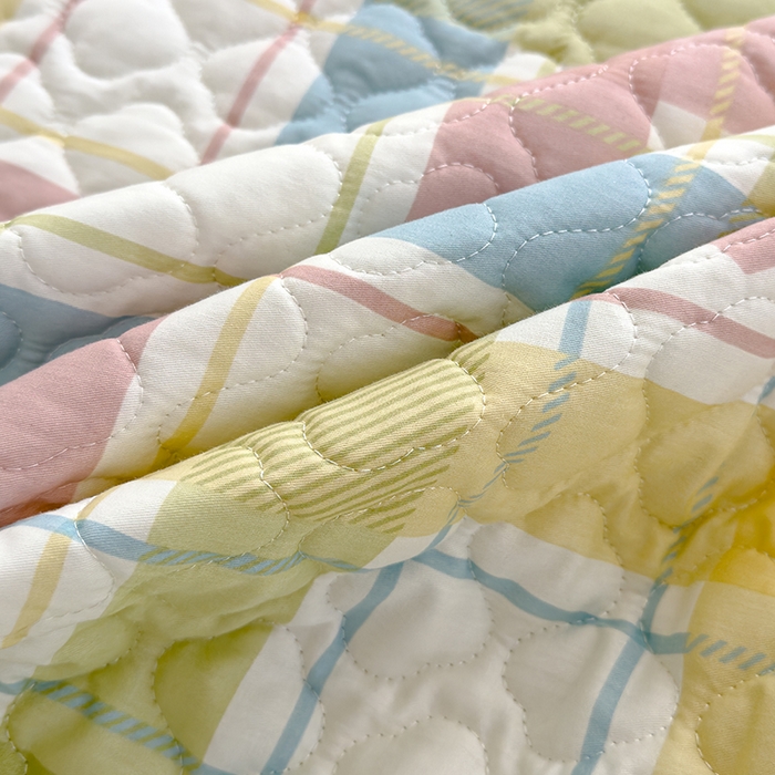 91家纺网 家纺一手货源 找家纺 冬然 2023新款全棉床盖纯棉床盖夹棉床单全棉床单纯棉床单爱心格-粉