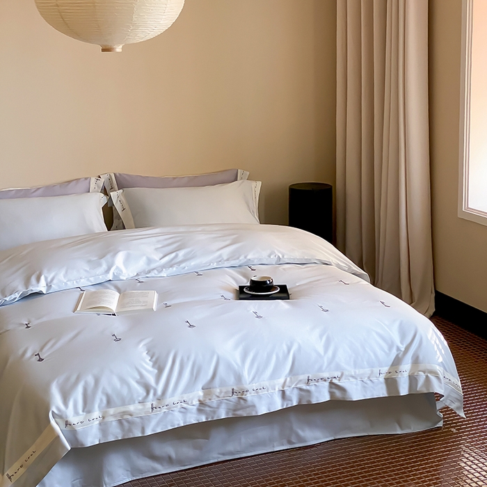 91家纺网 家纺一手货源 找家纺 （总）赫帛 2024新款50s缎纹数码印花长绒棉四件套--钥匙系列