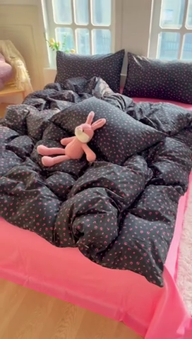 91家纺网 家纺一手货源 找家纺 千朵 2024新款全棉四件套 冬日恋歌