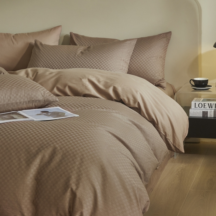 91家纺网 家纺一手货源 找家纺 涵宸家纺 2024新款全棉提花四件套-菲比 菲比-奶茶色