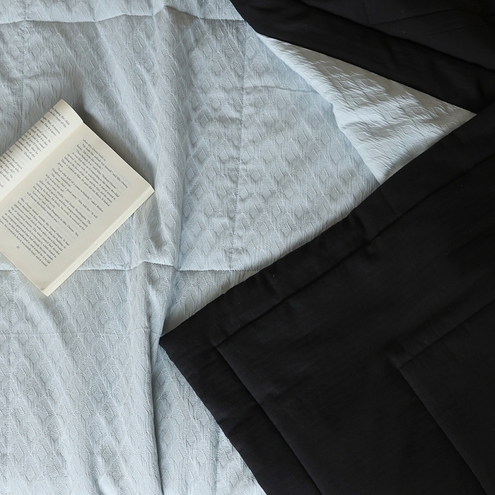 91家纺网 家纺一手货源 找家纺 觉物 2024新款肌理凉感水洗抗菌夏被 星辰大海