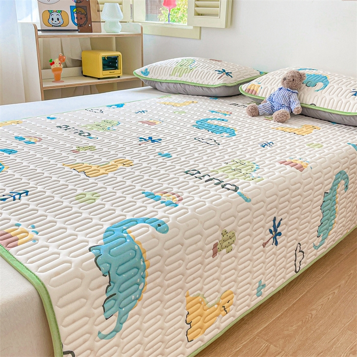 91家纺网 家纺一手货源 找家纺 布卢姆床垫 2025新款A类凉感丝数码印花小版乳胶凉席5mm 恐龙世界