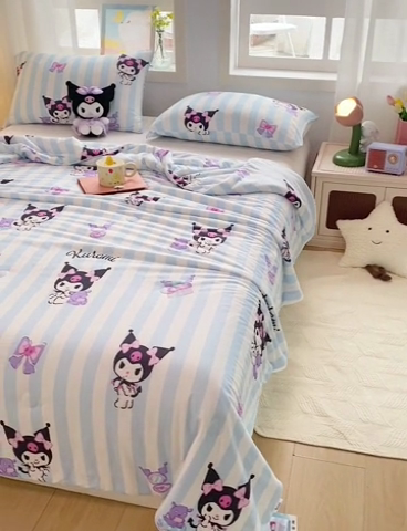 91家纺网 家纺一手货源 找家纺 DS-2025新款儿童卡通三丽鸥正版授权A类针织棉夏被系列 美妆库洛米