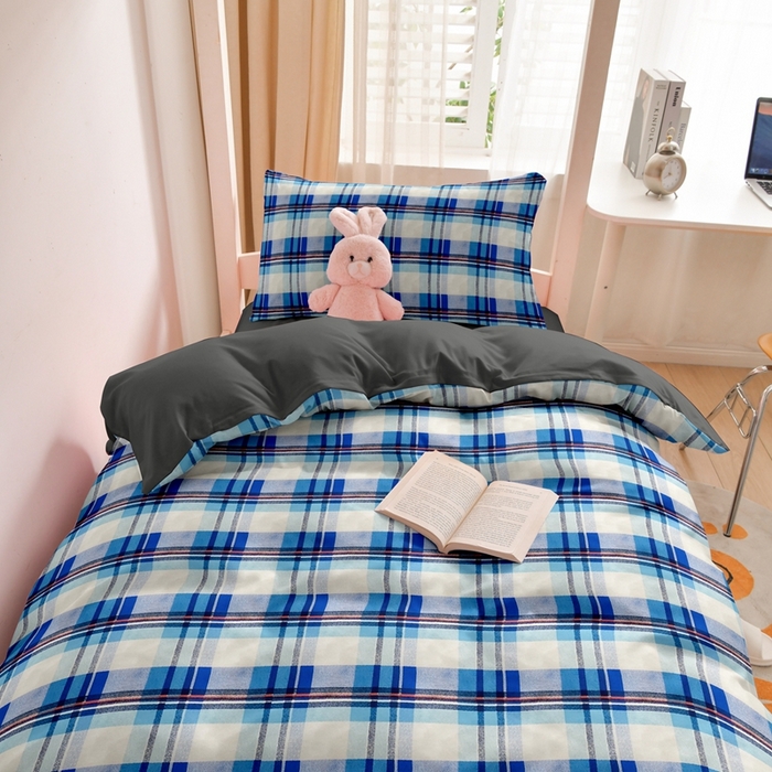 91家纺网 家纺一手货源 找家纺 啊雅家居 床上用品水洗棉印花五件套七件套 日系条格蓝