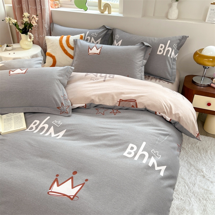 91家纺网 家纺一手货源 找家纺 简约 2025新款全棉四件套活性生态磨毛四件套 小皇冠-米灰