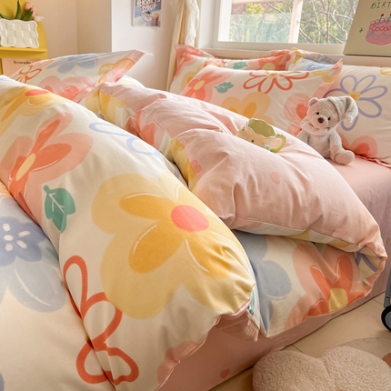 91家纺网 家纺一手货源 找家纺 （总）涵宸家纺 2024新款全棉小清新印花单品套件--单被套