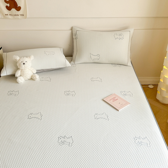 91家纺网 家纺一手货源 找家纺 慕尚家纺 2025新款卡通凉豆豆凉感冰丝席凉席 床笠款-小怪兽