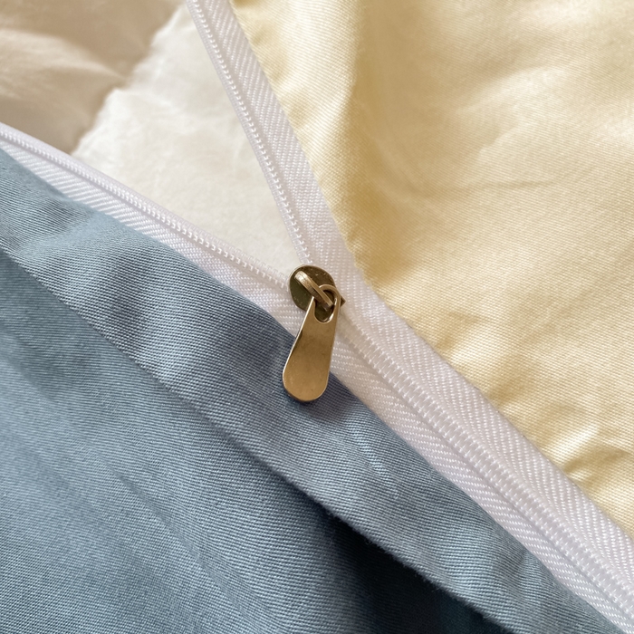 91家纺网 家纺一手货源 找家纺 芊寻家居 2024新款13372全棉纯色四件套无印良品风简约套件 奶白-深蓝