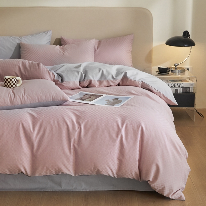 91家纺网 家纺一手货源 找家纺 涵宸家纺 2024新款全棉提花四件套-菲比 菲比-曼越紫灰