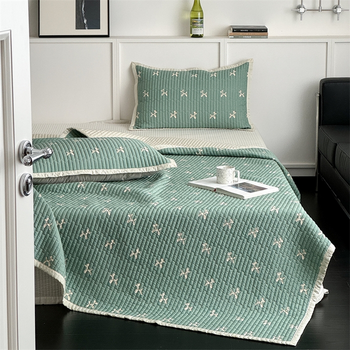 91家纺网 家纺一手货源 找家纺 美优兰 2025春双面天丝高温砂洗床盖 机器狗