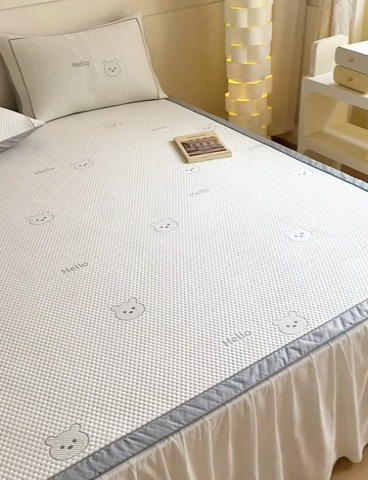 91家纺网 家纺一手货源 找家纺 慕尚家纺 2025新款卡通凉豆豆凉感冰丝席凉席 床席款-小熊