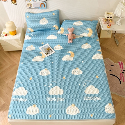 91家纺网 家纺一手货源 找家纺 湘之帛 2025新款0.5m直播爆款加厚印花乳胶凉感丝凉席三件套 趣味云朵