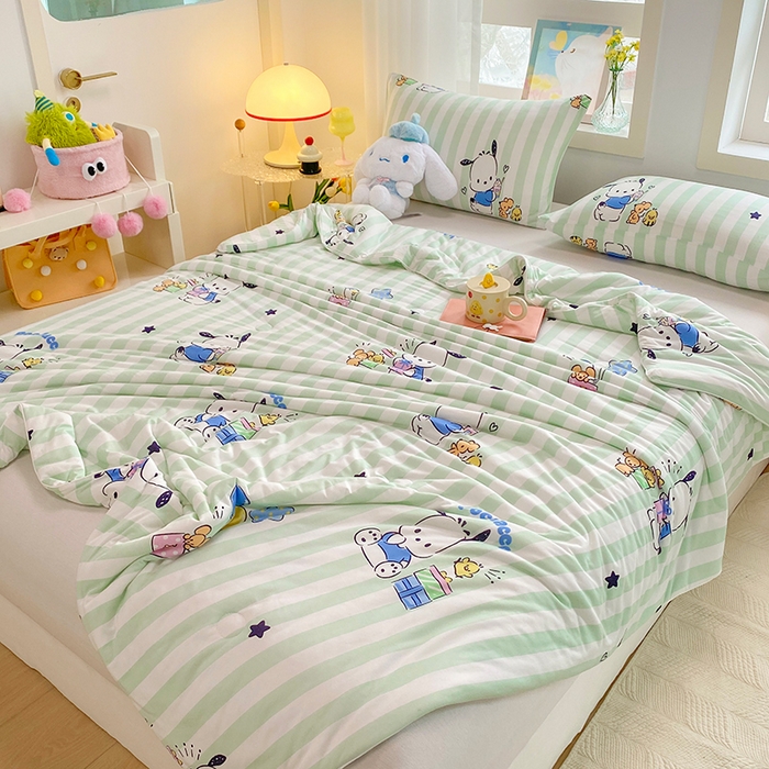 91家纺网 家纺一手货源 找家纺 DS-2025新款儿童卡通三丽鸥正版授权A类针织棉夏被系列 气球帕恰狗