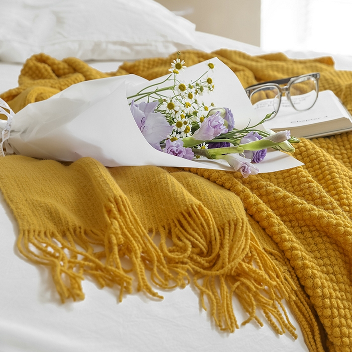 91家纺网 家纺一手货源 找家纺 朴尔家纺-毛巾被 2024年新款波波风流苏柔糯毯床尾毯沙发巾 波波流苏柔糯毯-姜黄