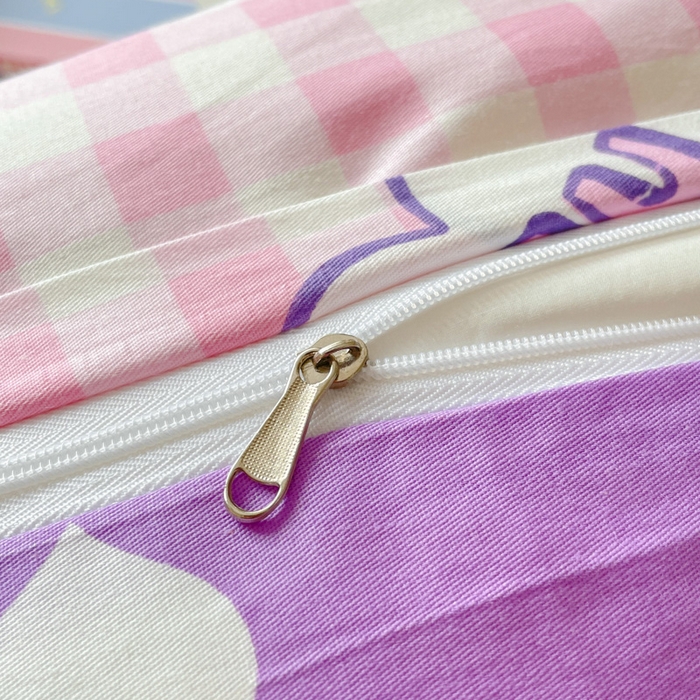 91家纺网 家纺一手货源 找家纺 博雅 2024新款全棉三丽鸥AB版活性印花四件套 库洛米之心