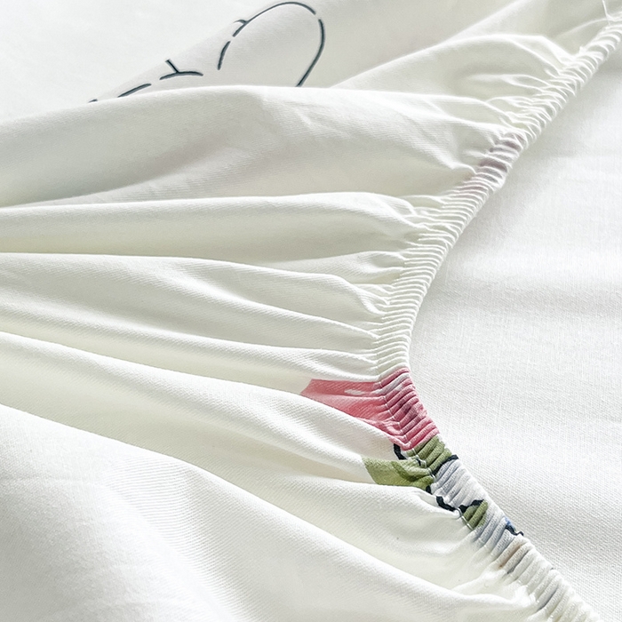 91家纺网 家纺一手货源 找家纺 涵宸家纺 2024新款全棉小清新印花单品套件--单床笠 床笠-花丛兔