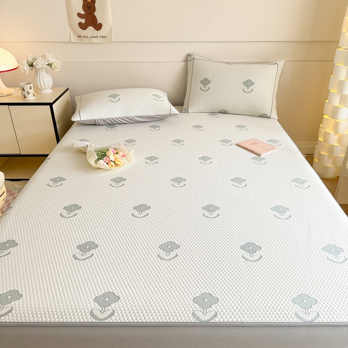 91家纺网 家纺一手货源 找家纺 慕尚家纺 2025新款卡通凉豆豆凉感冰丝席凉席 床笠款-四叶草