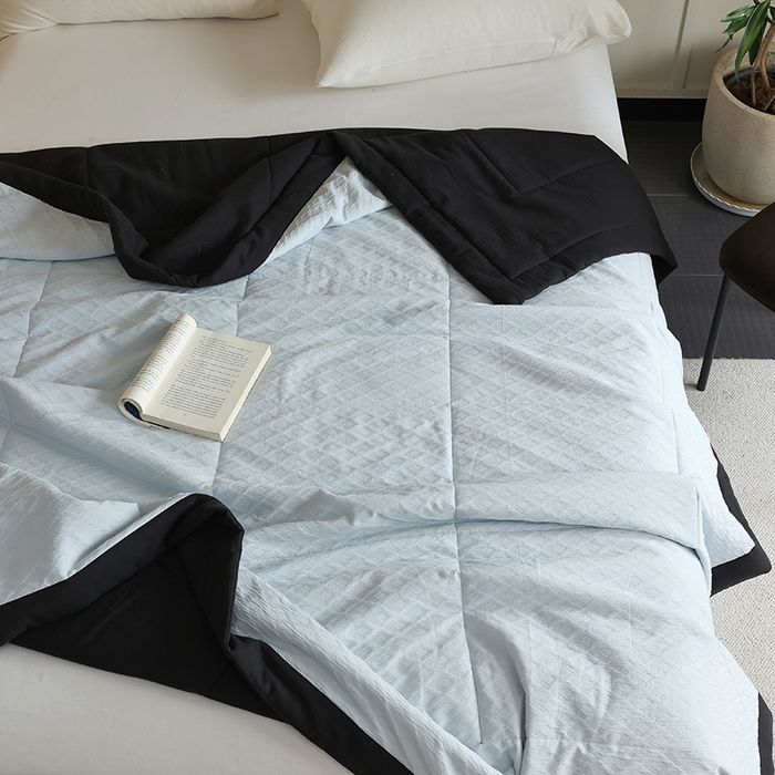 91家纺网 家纺一手货源 找家纺 （总）觉物 2024新款肌理凉感水洗抗菌夏被